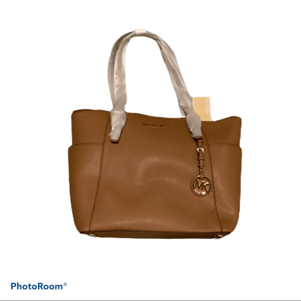 Michael Kors NWT Jet Set Leather Tote
